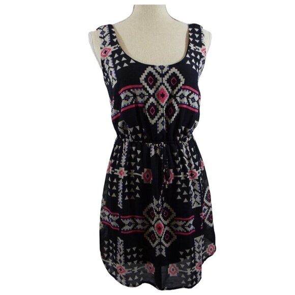 BeBop Slip Lined Elastic Waist Round Neck Sleeveless Aztec Print Dress - Small - Picture 11 of 12
